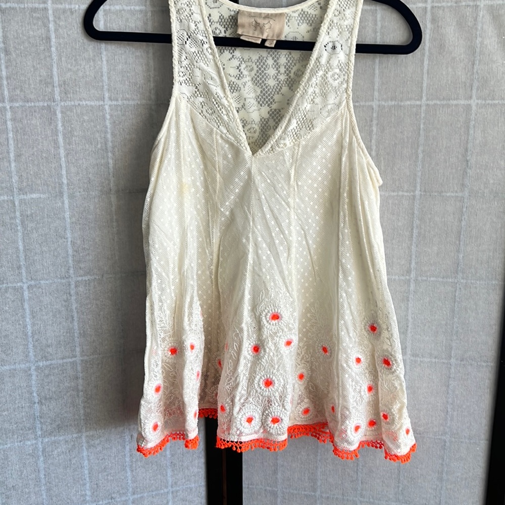 Anthropology size 6 embroidered top